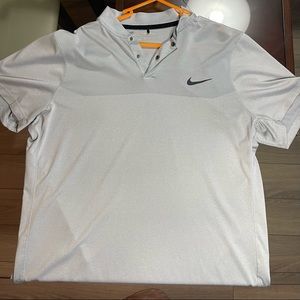 Nike dry fit golf polo extra large mesh back great for hot golf